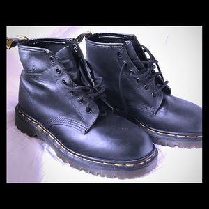 Doc Martens Pre 2000 101 yellow stitching